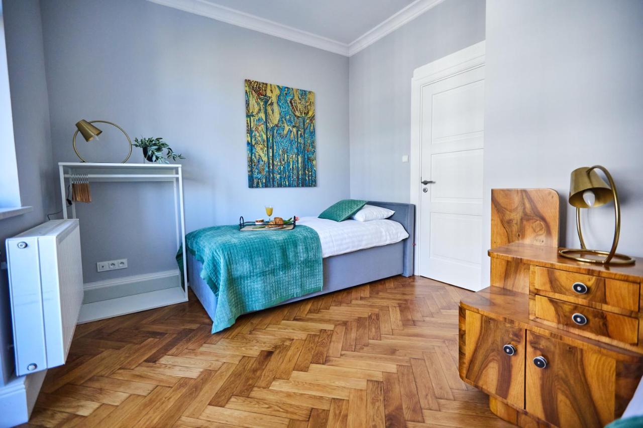 Art Deco Apartament Dla 6 Osob Chorzow/Katowice 6A Екстериор снимка